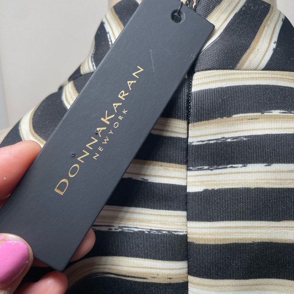 NWT DONNA KÁRAN Dress - Picture 7 of 9